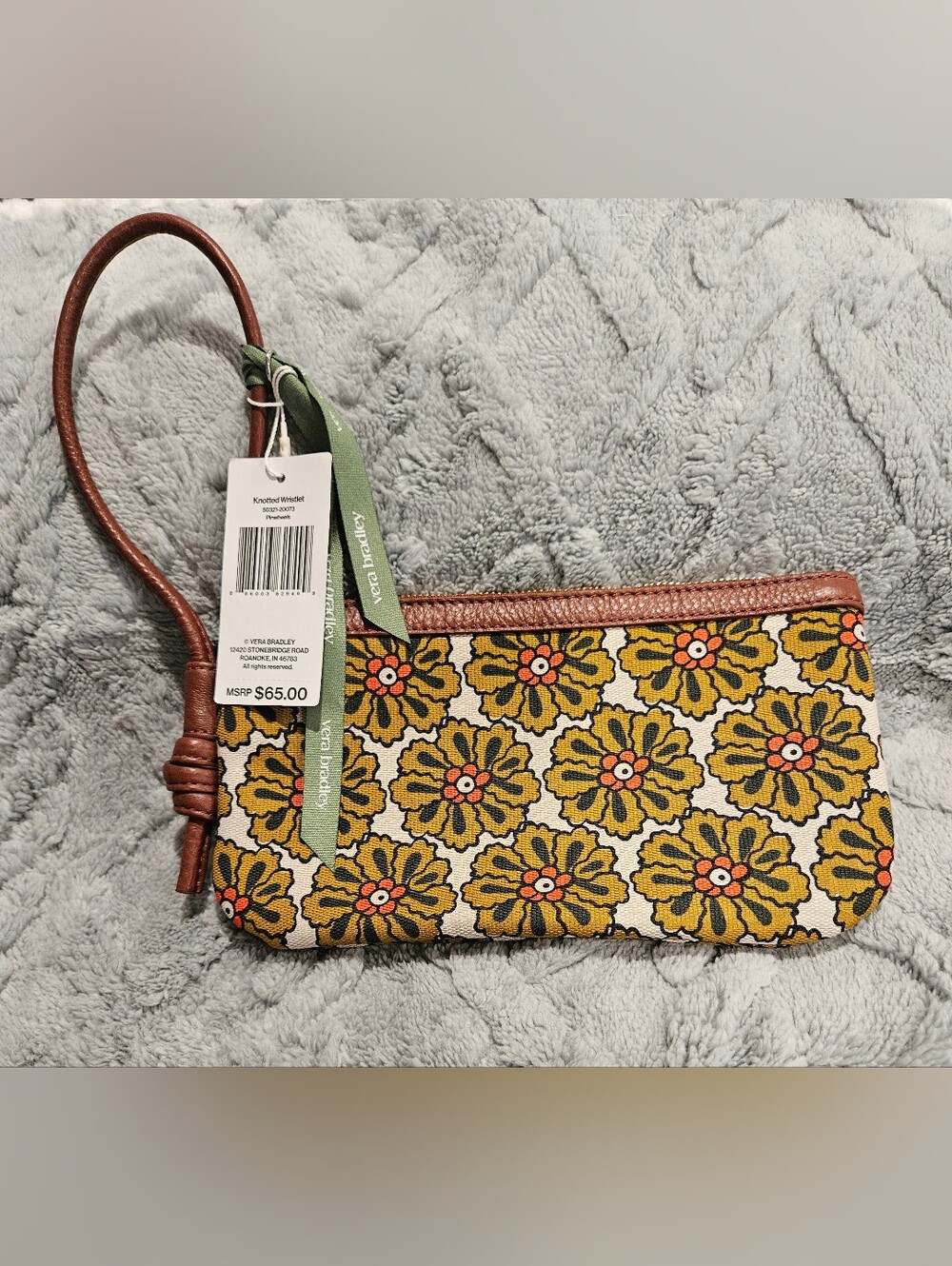 NWT Vera Bradley Women's Oxford Canvas Knotted Wristlet Pinwheels - Picture 7 of 12